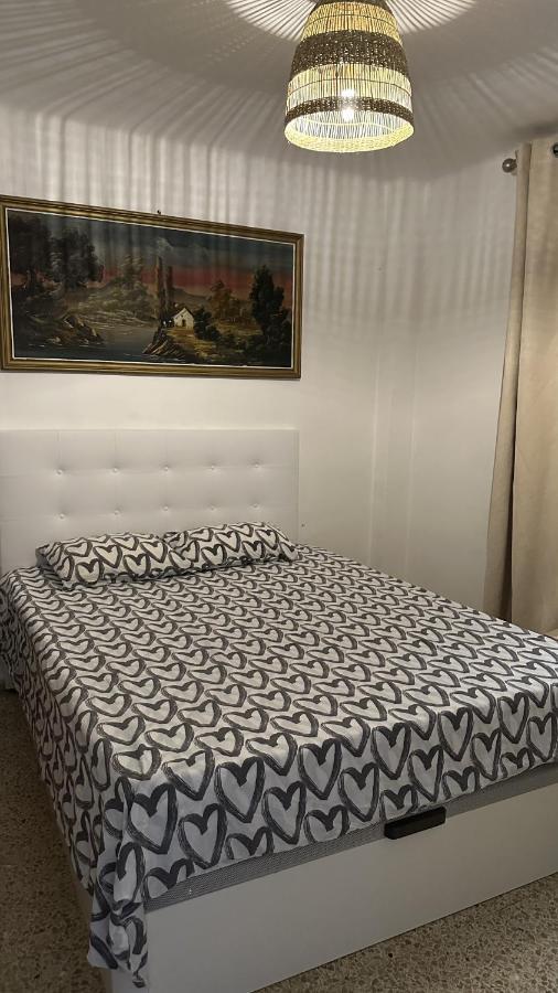 Habitaciones Con O Sin Balcon Бадалона Экстерьер фото